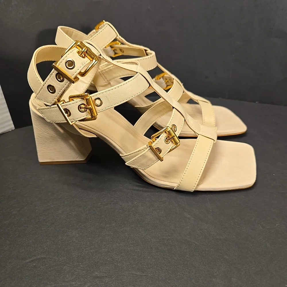 SCHUTZ Yala‎ Block Sandal Womens Size 10 Eggshell Color With Gold Buckles New